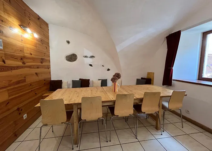 The Stable House Bourg D\'Oisans -Bike/Hike/Ski